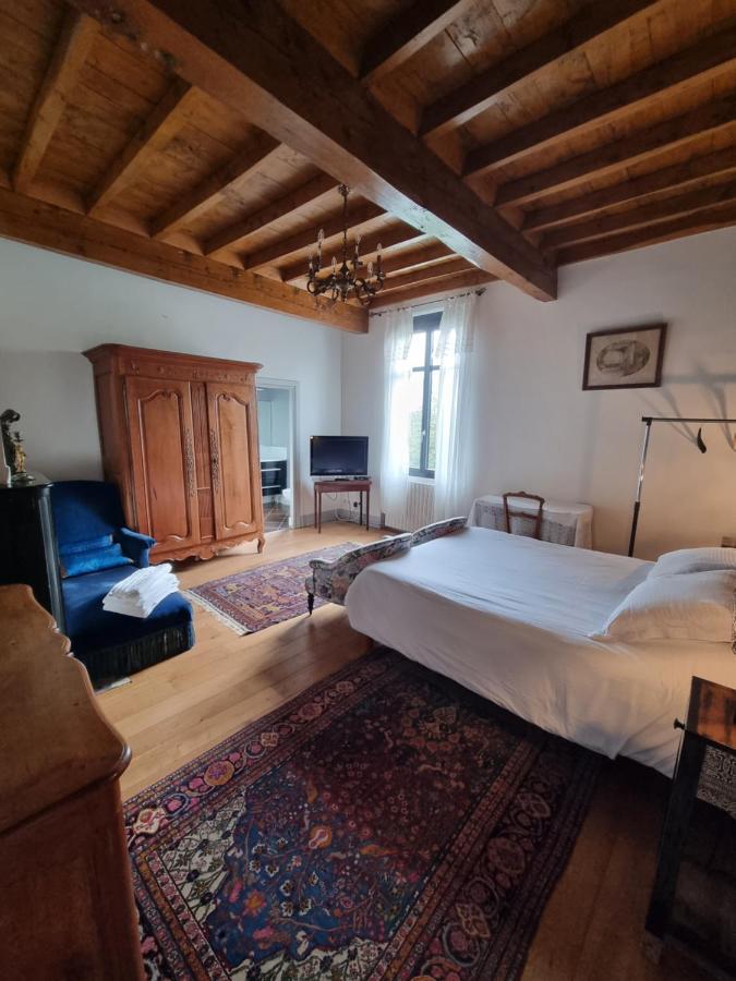 Domaine De Belcayre Bed & Breakfast Montauban Bagian luar foto