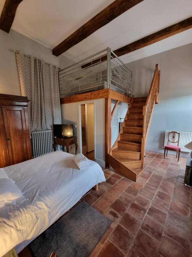 Domaine De Belcayre Bed & Breakfast Montauban Bagian luar foto