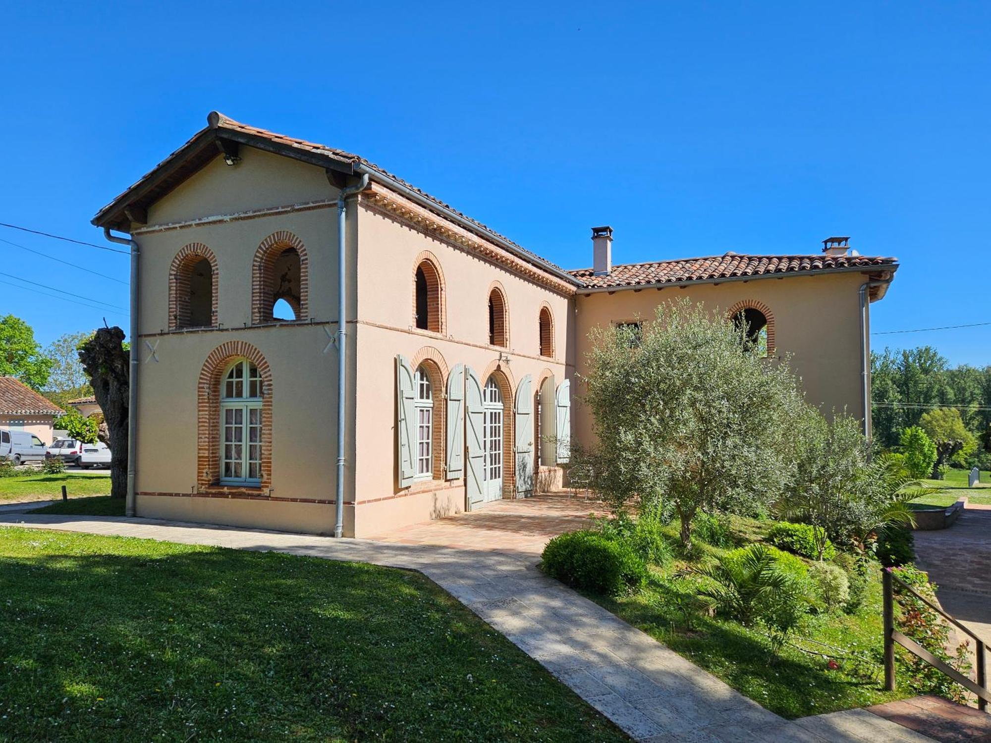 Domaine De Belcayre Bed & Breakfast Montauban Bagian luar foto
